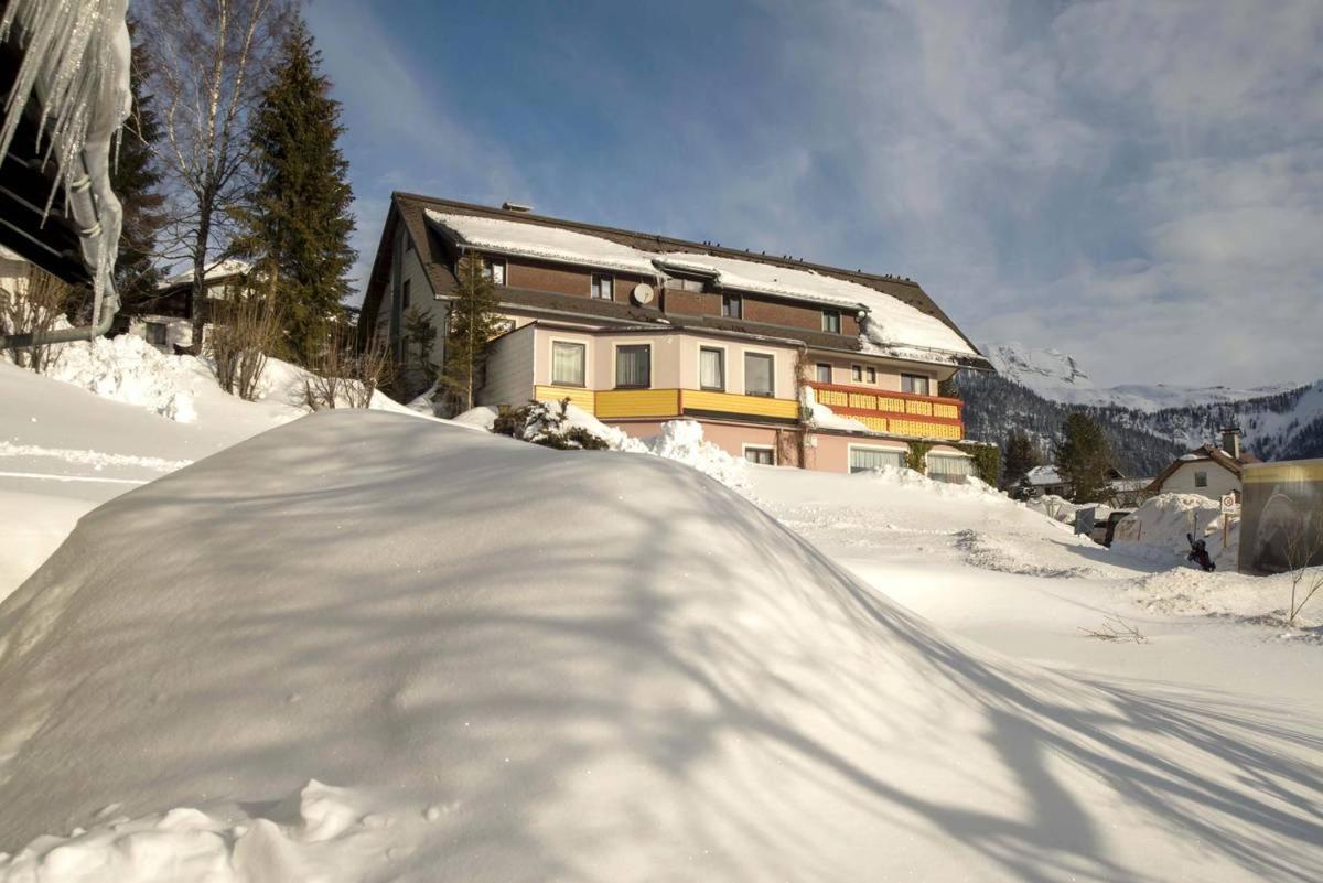 Hotel Pension Sonnenuhr Tauplitz Dış mekan fotoğraf